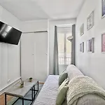 Studio Cosy 2P Face Arc De Triomphe